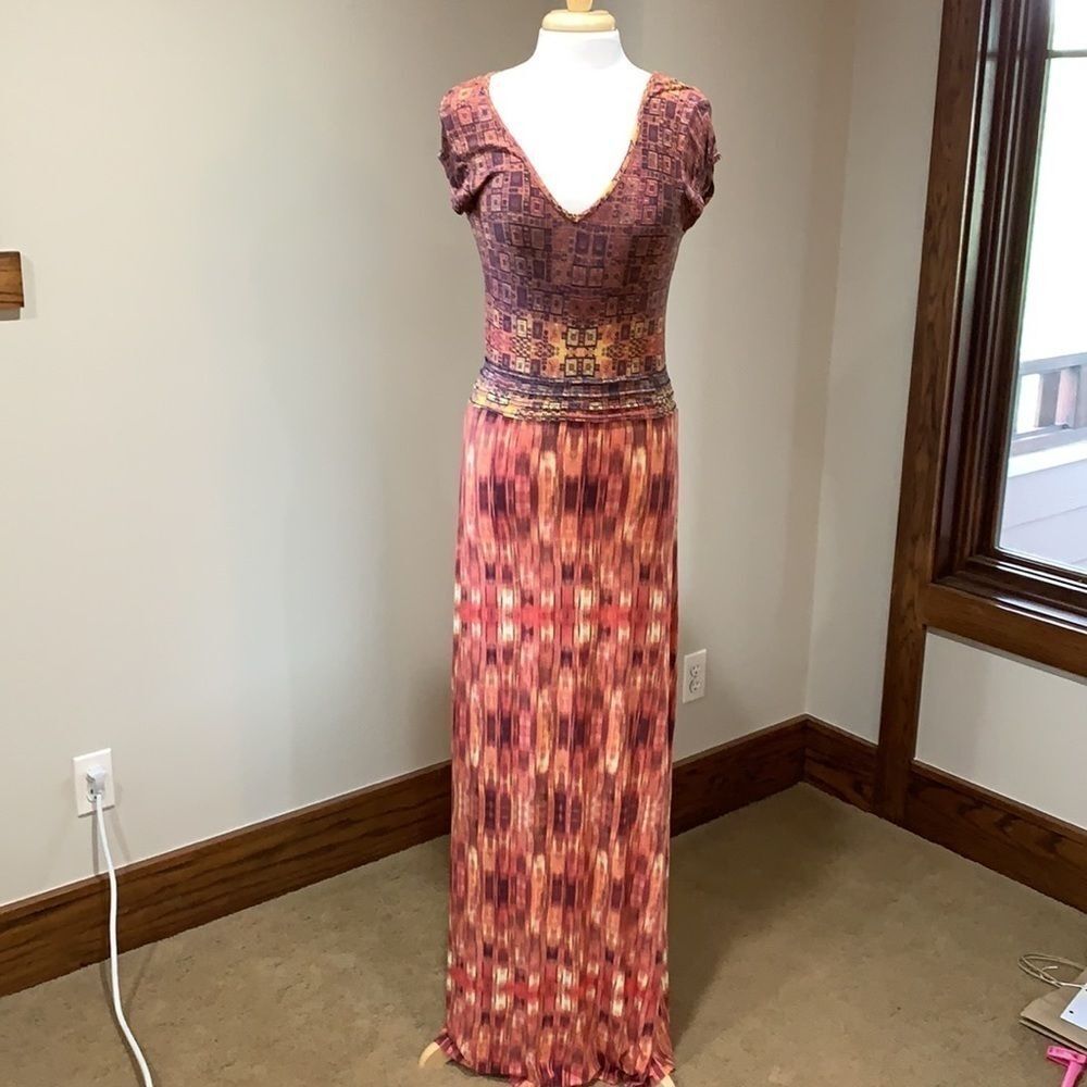 Nurture maxi dress, Size Small